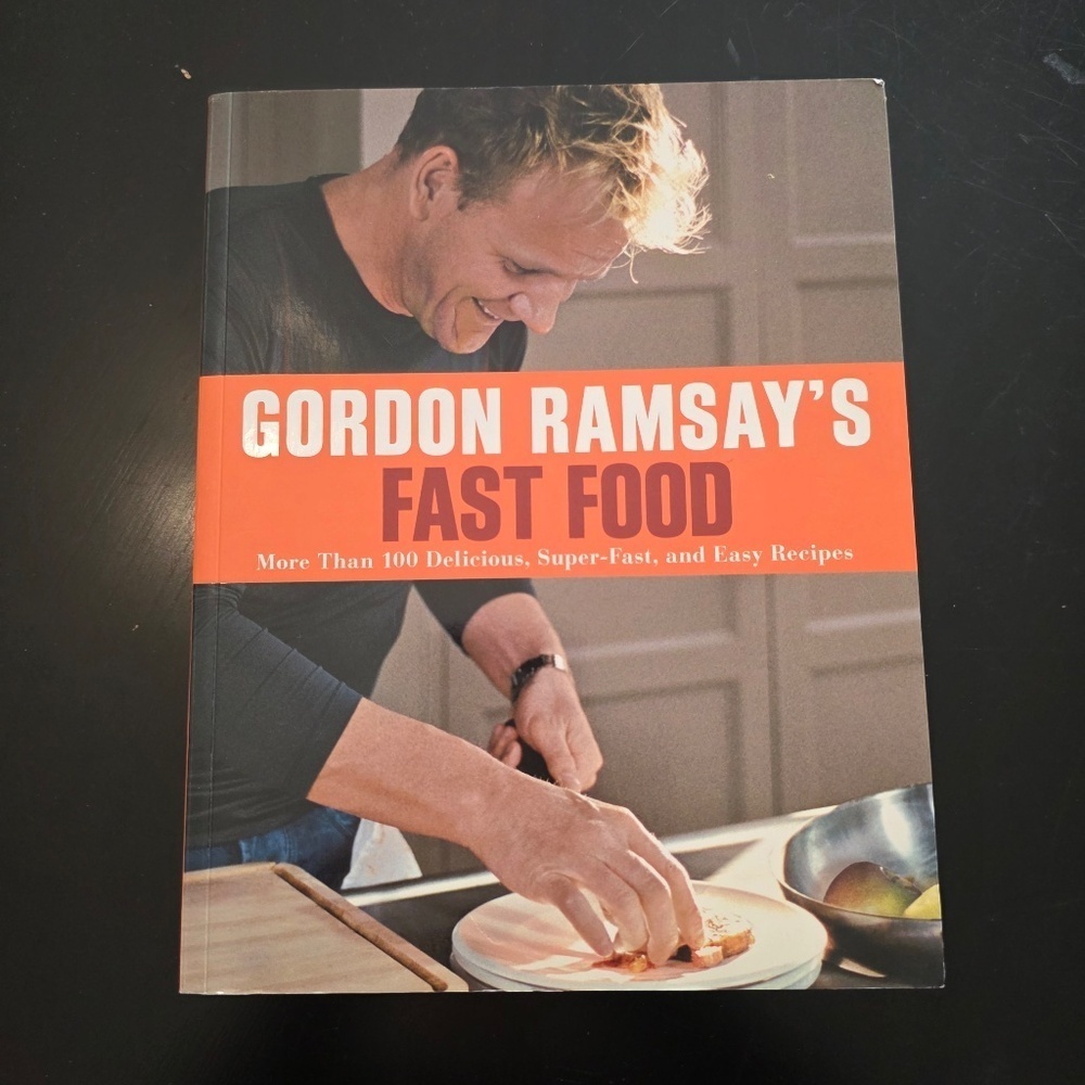 Gordon Ramsay's Fast Food: More Than 100 Delicious, Super-Fast, and Easy Recipes - Picture 4 of 9